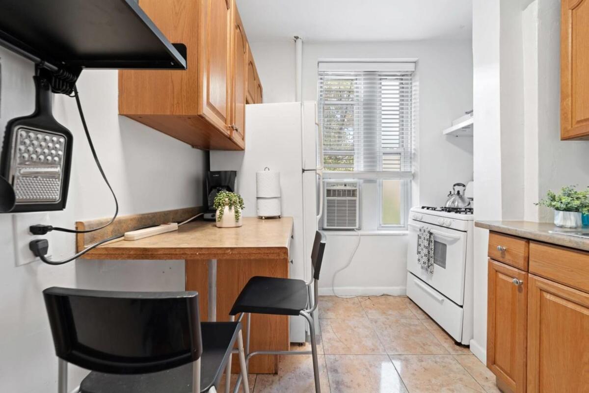 Convenient 2br - Walking Distance To Times Square Apartamento Nueva York
