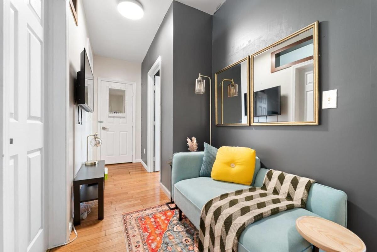 Convenient 2br - Walking Distance To Times Square Apartamento